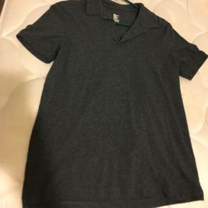 Collared t shirt